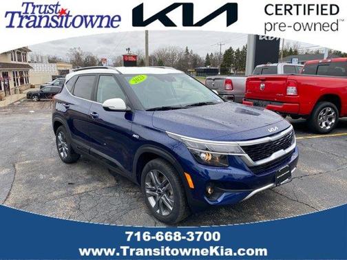 Dark Ocean Blue / White Roof 2023 Kia Seltos S