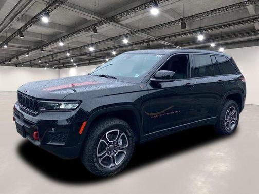 2022 Jeep Grand Cherokee Trailhawk