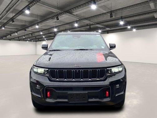 2022 Jeep Grand Cherokee Trailhawk