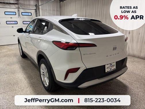 Summit White 2026 Buick Envista Preferred