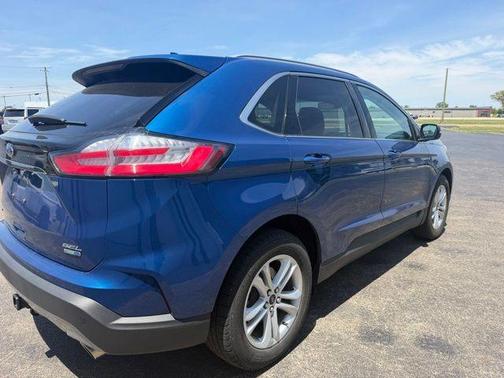 Blue Metallic 2020 Ford Edge SEL