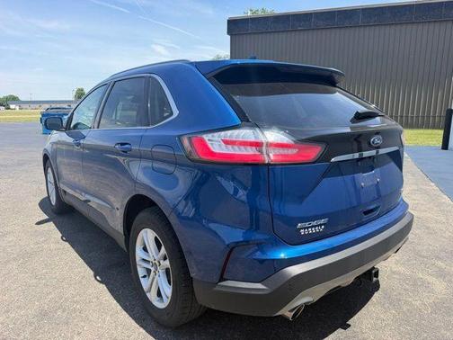 Blue Metallic 2020 Ford Edge SEL