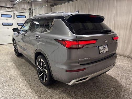 2022 Mitsubishi Outlander SEL