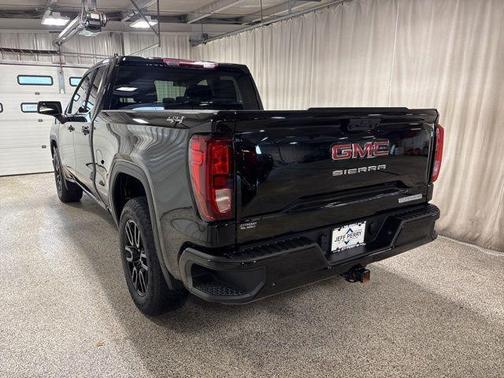 Onyx Black 2023 GMC Sierra 1500 Elevation
