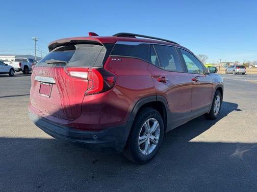 2023 GMC Terrain SLE