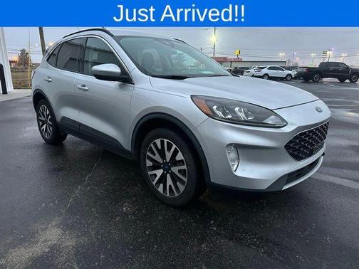 2020 Ford Escape SEL