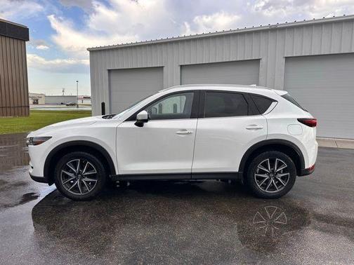 Snowflake White Pearl Metallic 2017 Mazda CX-5 Grand Touring