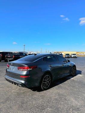 2020 Kia Optima SE