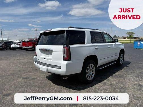 Summit White 2019 GMC Yukon Denali