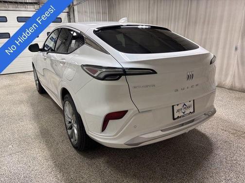 White Frost Tri-Coat 2026 Buick Envista Avenir