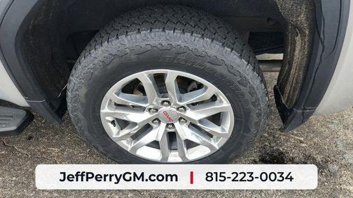 Quicksilver Metallic 2022 GMC Sierra 1500 Limited SLT