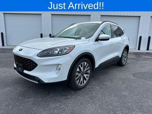2022 Ford Escape Titanium