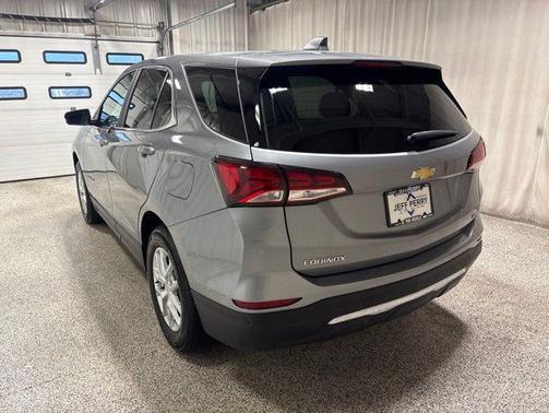 Sterling Gray Metallic 2024 Chevrolet Equinox LT