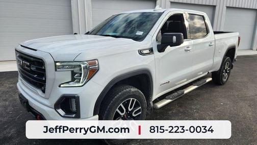 White 2021 GMC Sierra 1500 AT4