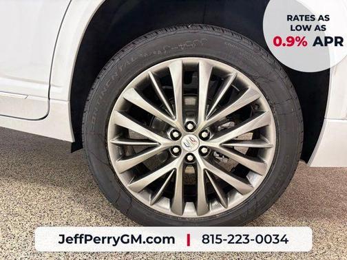 White Tri-Coat 2026 Buick Enclave Avenir