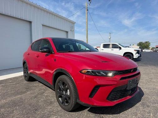 HOT TAMALE 2024 Dodge Hornet R/T Plus