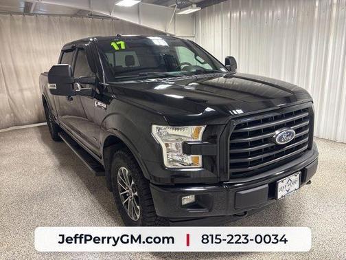 Black 2017 Ford F-150 XLT