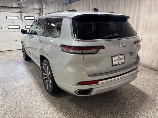 Silver Zynith 2023 Jeep Grand Cherokee L Overland