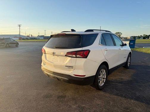 White 2022 Chevrolet Equinox 1LT