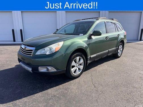 Cypress Green Pearl 2011 Subaru Outback 2.5i