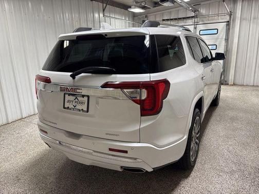 White Frost Tri-Coat 2023 GMC Acadia Denali