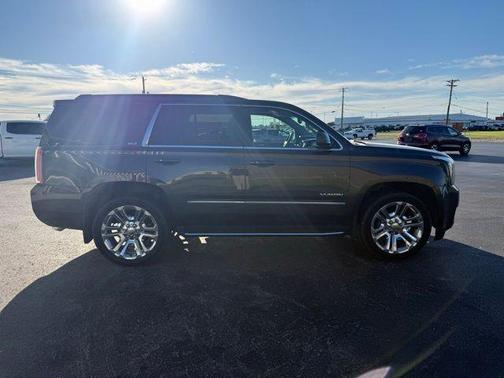 Iridium Metallic 2018 GMC Yukon SLT