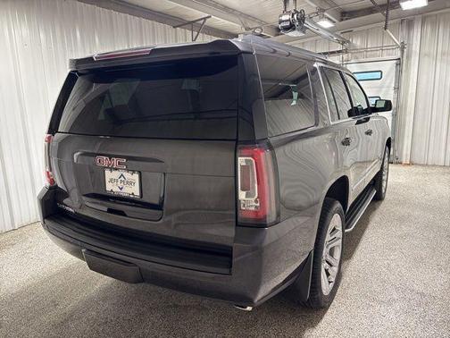 Iridium Metallic 2018 GMC Yukon SLT