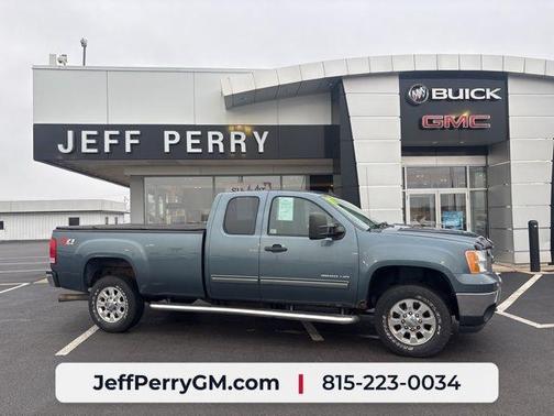 Stealth Gray Metallic 2011 GMC Sierra 2500 SLE