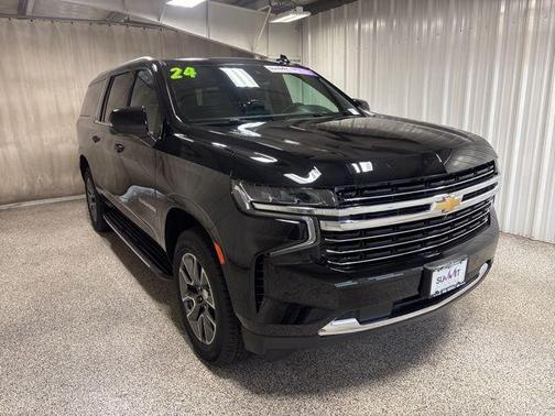 2024 Chevrolet Suburban LT