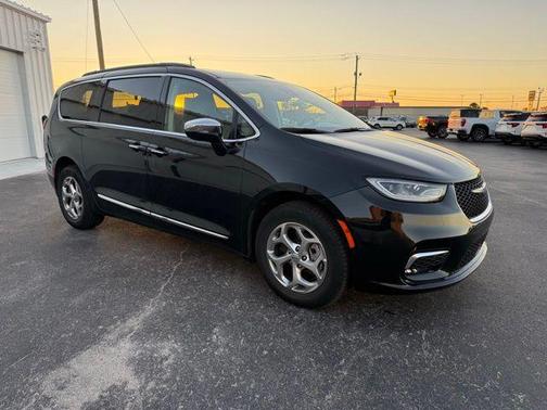 2023 Chrysler Pacifica Limited