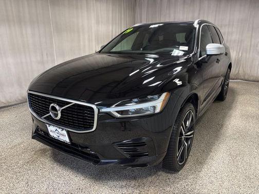 2019 Volvo XC60 Recharge Plug-In Hybrid T8 R-Design