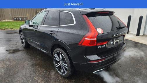 2019 Volvo XC60 Recharge Plug-In Hybrid T8 R-Design