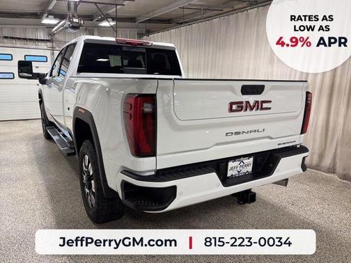 Summit White 2026 GMC Sierra 2500 Denali