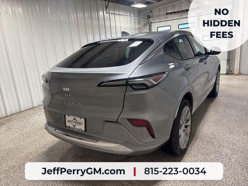 Moonstone Gray Metallic 2026 Buick Envista Avenir