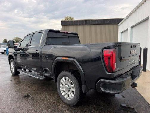 Onyx Black 2022 GMC Sierra 3500 Denali