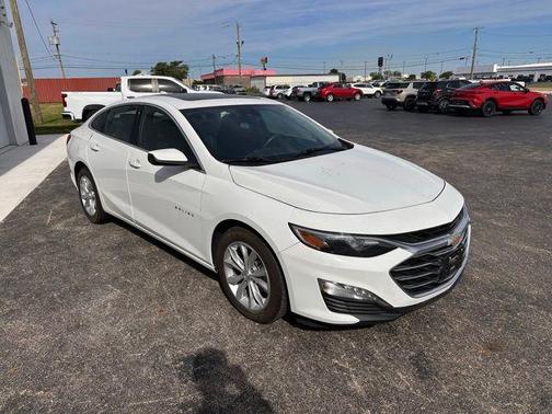 Summit White 2024 Chevrolet Malibu LT