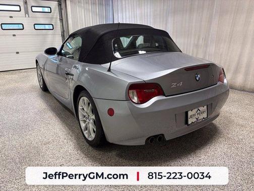 Gray 2007 BMW Z4 3.0i Roadster