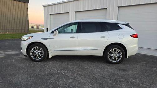 2020 Buick Enclave Avenir