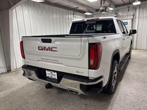 White Frost Tri-Coat 2024 GMC Sierra 1500 SLT