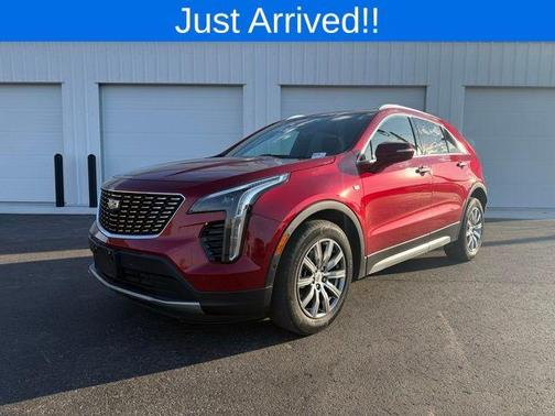 2022 Cadillac XT4 Premium Luxury