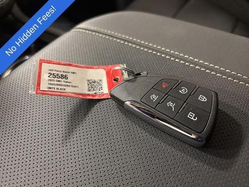 2025 GMC Yukon Elevation