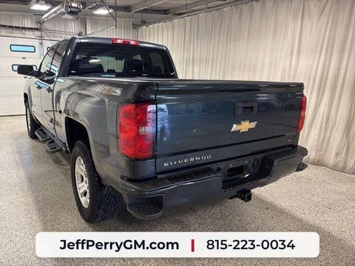 Graphite Metallic 2017 Chevrolet Silverado 1500 LT