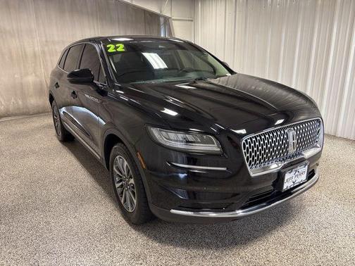 2022 Lincoln Nautilus Standard