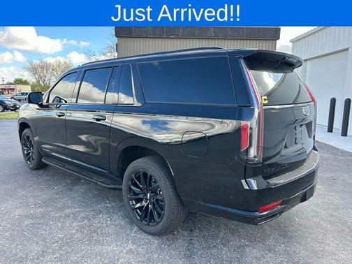 2024 Cadillac Escalade ESV Sport