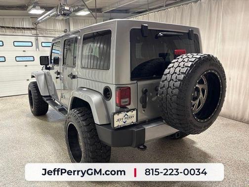 Billet Silver Metallic Clearcoat 2018 Jeep Wrangler JK Unlimited Sahara