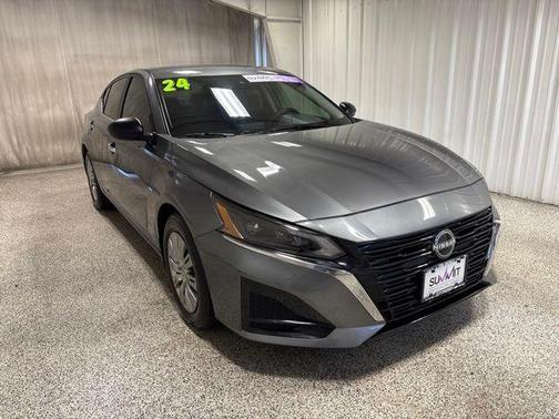 Gun Metallic 2024 Nissan Altima 2.5 S