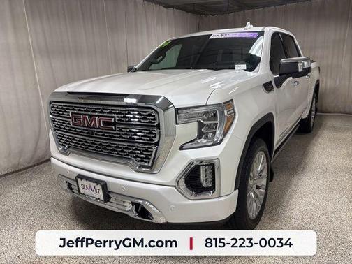 White Frost Tri-Coat 2019 GMC Sierra 1500 Denali
