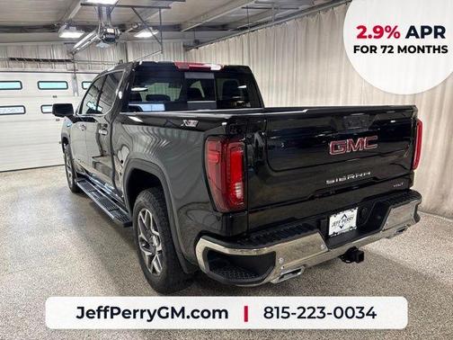 Onyx Black 2026 GMC Sierra 1500 SLT