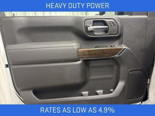 Summit White 2026 GMC Sierra 2500 SLE