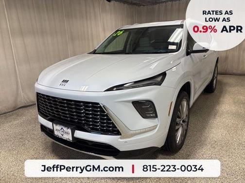 White Tri-Coat 2026 Buick Enclave Avenir